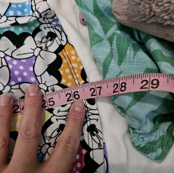 LuLaRoe • Raglan Disney Top - Picture 8 of 8